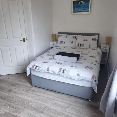 Cove Bay 1 Bed Flat Apartment Largs Exterior photo